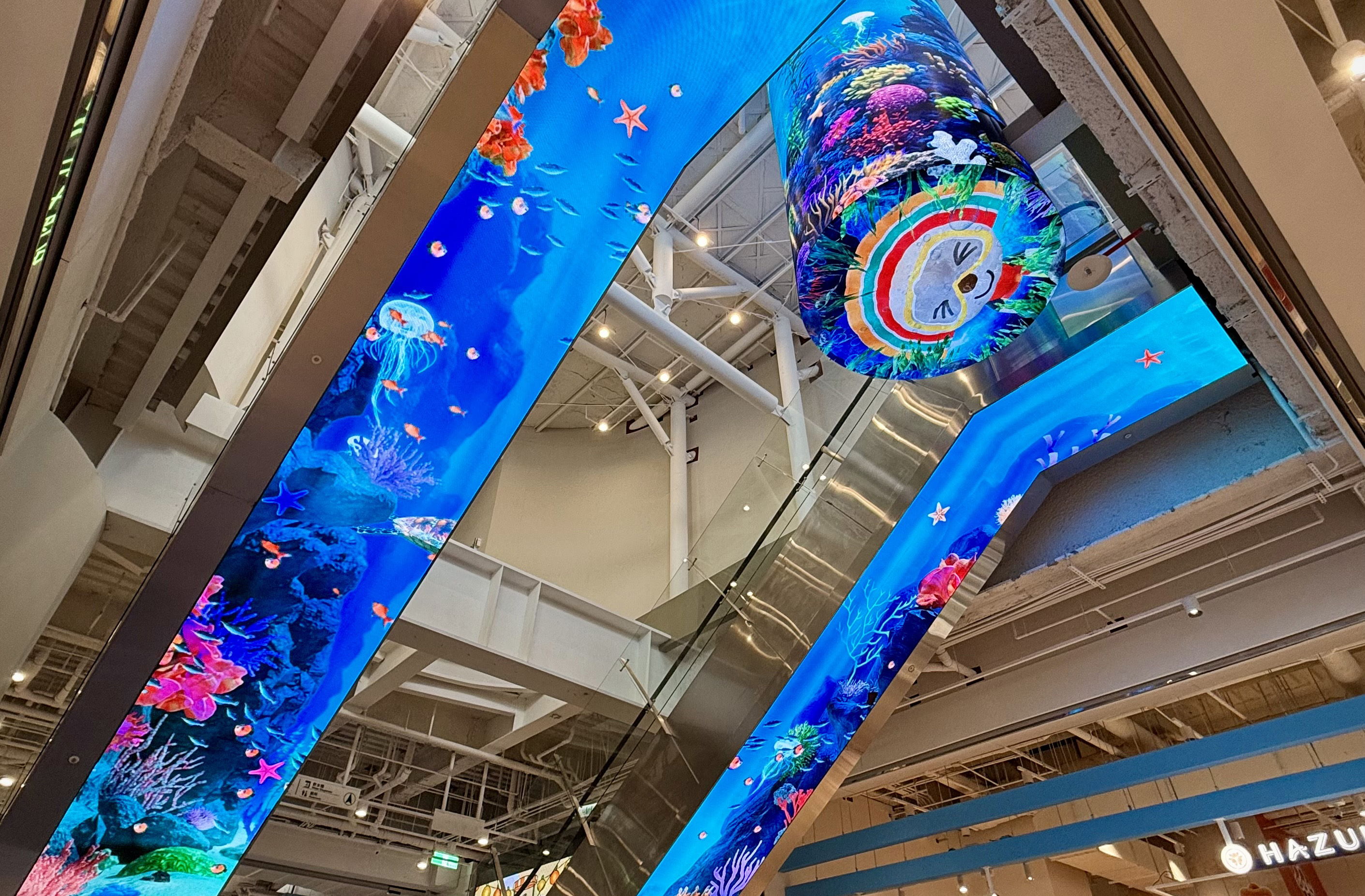 達擎與傑可達整合先進顯示技術與軟硬體應用服務，提供一系列大型LED顯示解決方案，為全新改裝開幕的「清水服務區」佈局嶄新視覺體驗。